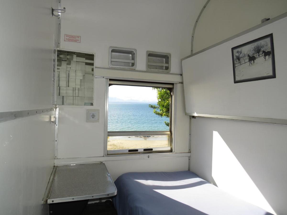 Santos Express Hostel Мозел Бей Екстериор снимка