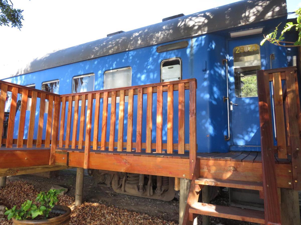 Santos Express Hostel Мозел Бей Екстериор снимка
