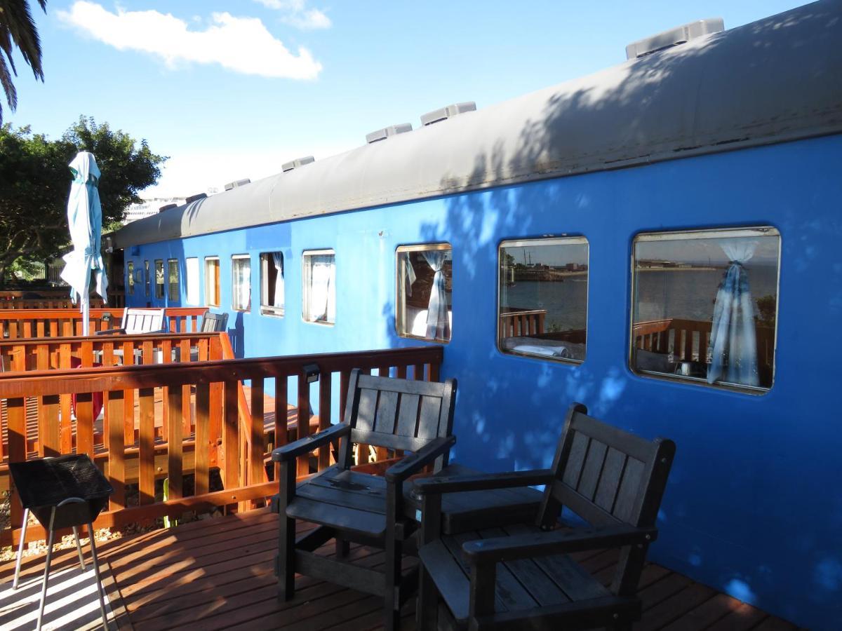 Santos Express Hostel Мозел Бей Екстериор снимка