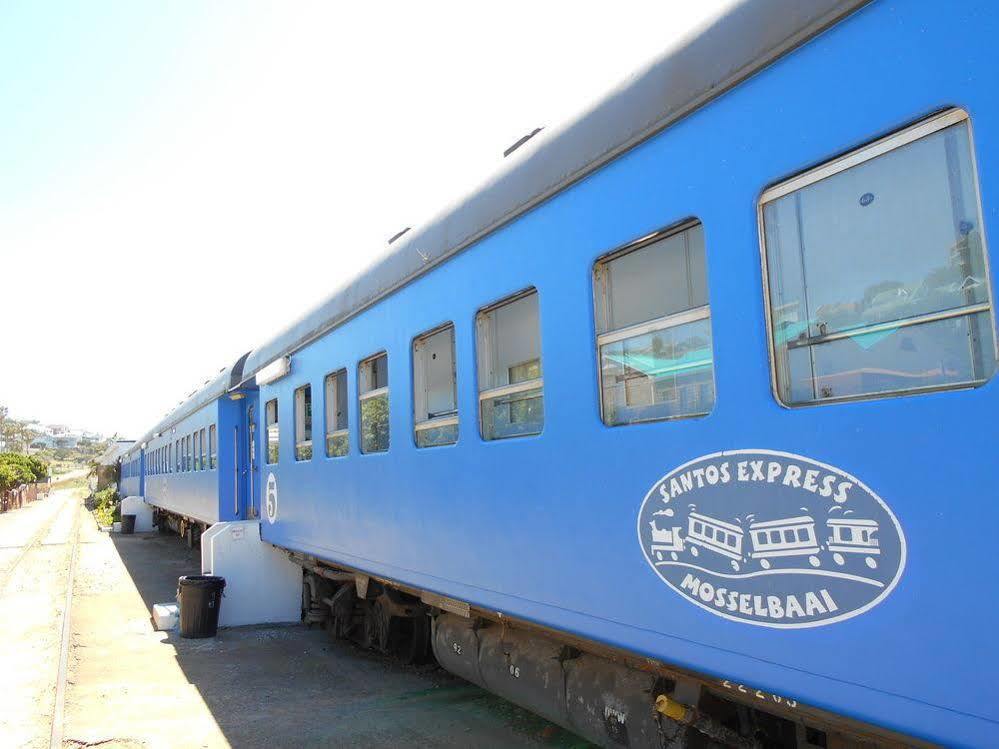 Santos Express Hostel Мозел Бей Екстериор снимка